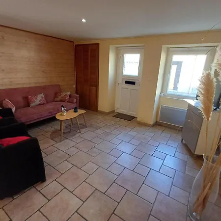 Maisonnette 2 Avec Terrasse * Le Lude